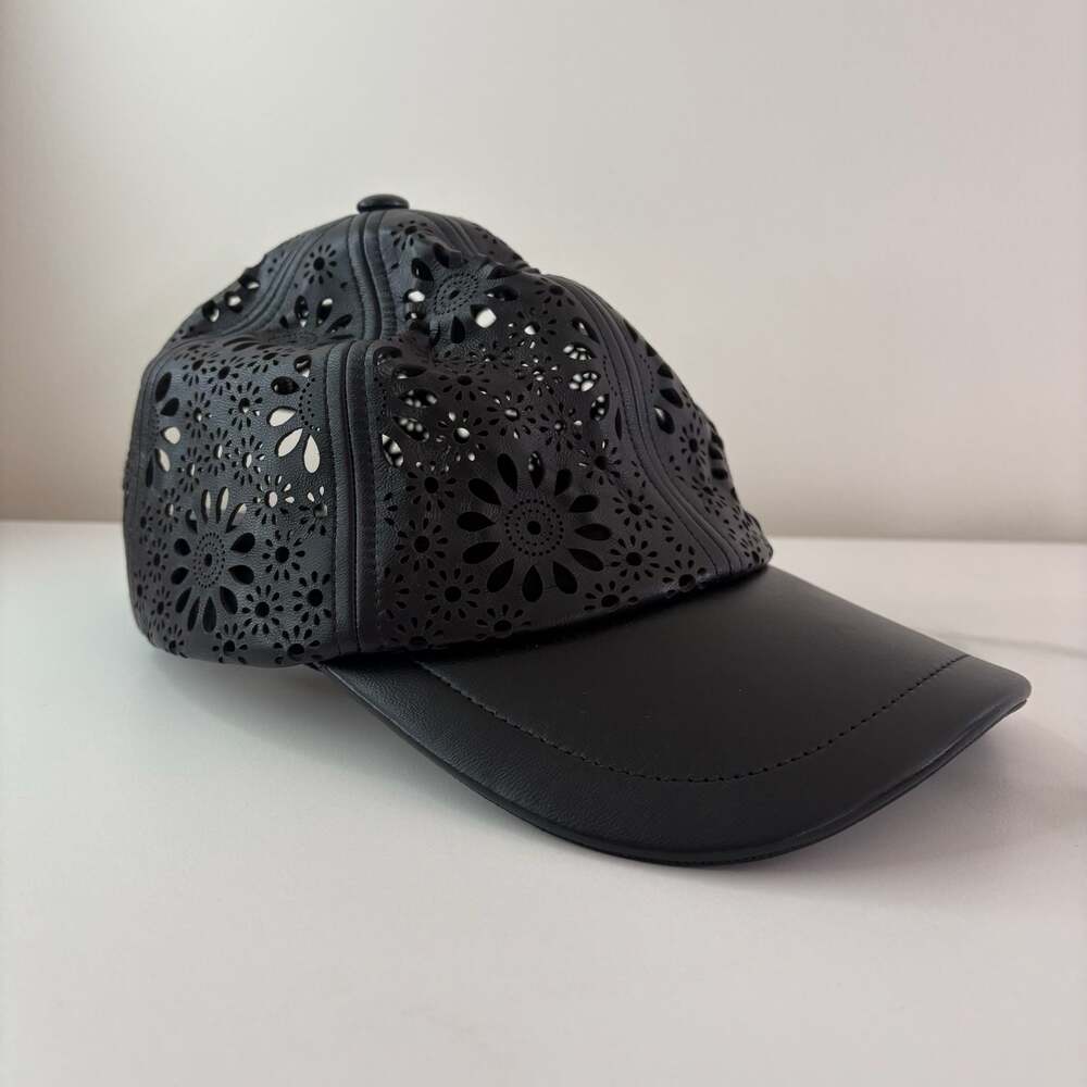 Christian Dior Black Lambskin Leather Laser Cut Floral Hat Size 57 Small - Picture 1 of 10